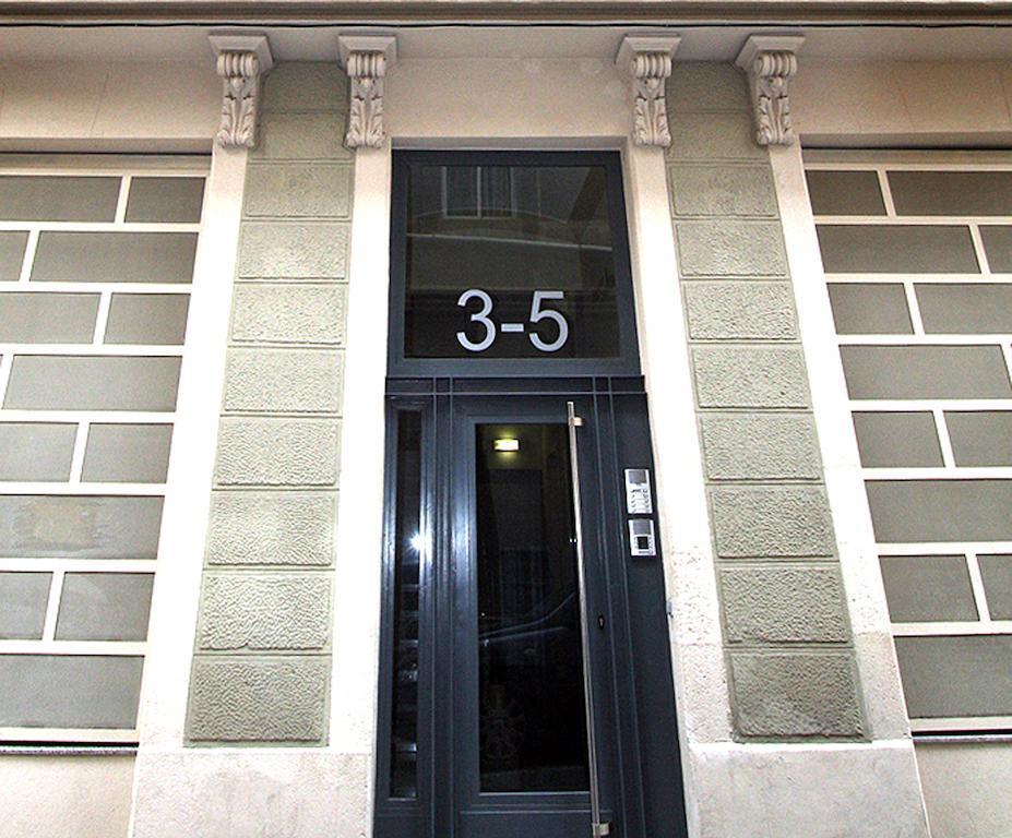 Barcelona Sants Station Apartments Екстер'єр фото