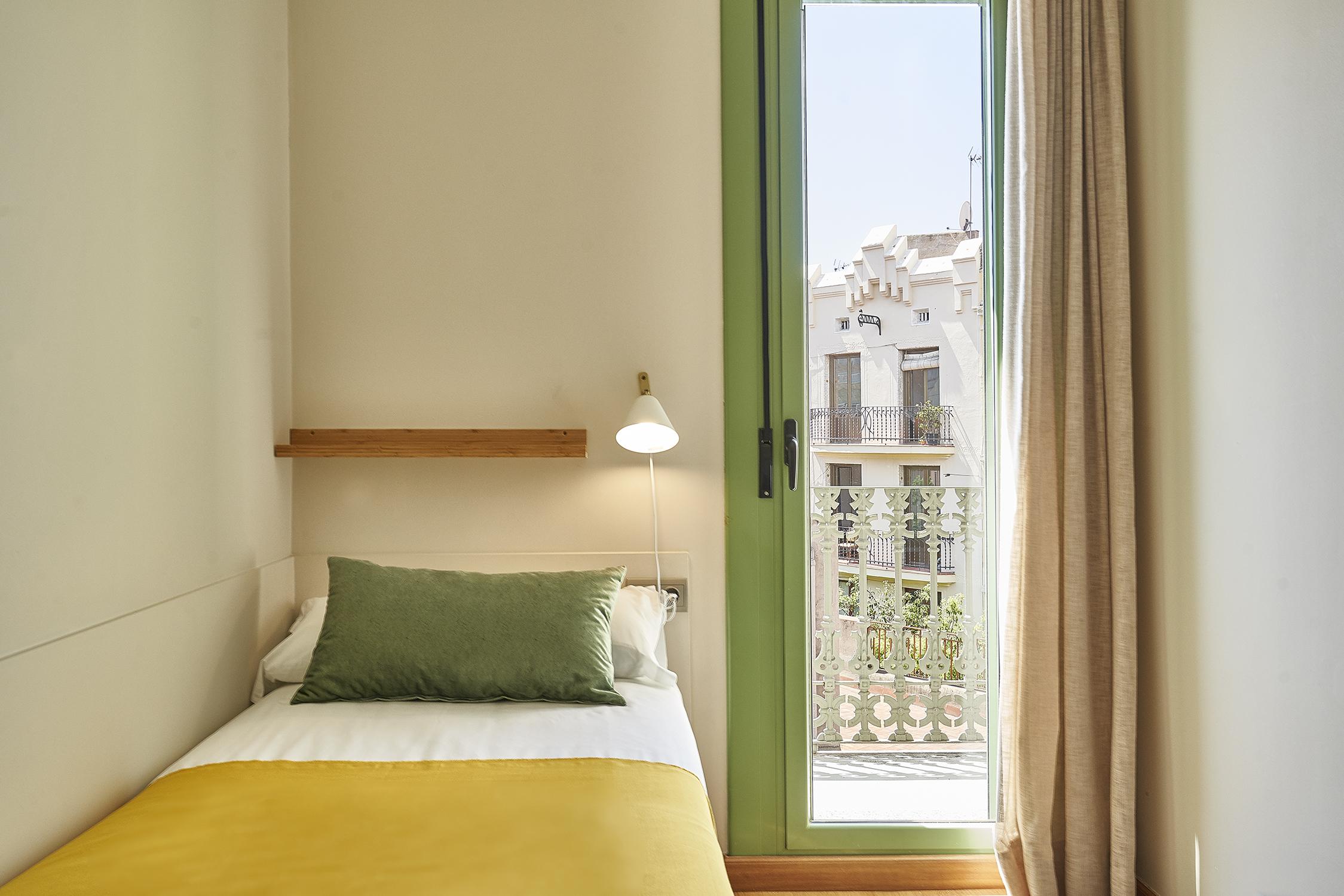 Barcelona Sants Station Apartments Екстер'єр фото