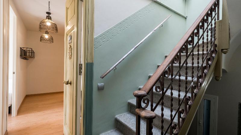 Barcelona Sants Station Apartments Екстер'єр фото