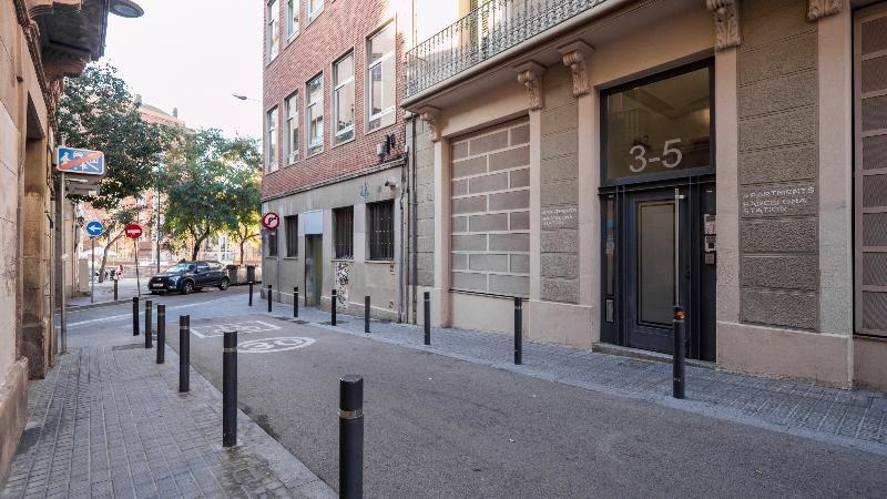 Barcelona Sants Station Apartments Екстер'єр фото