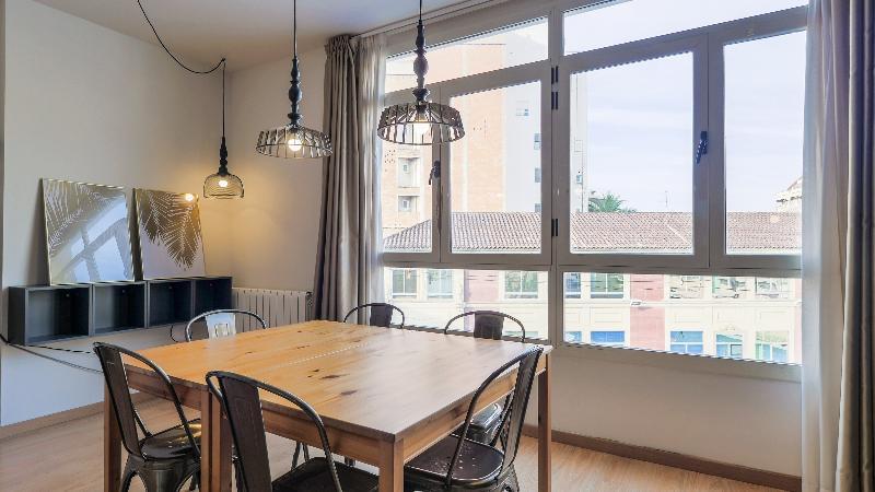 Barcelona Sants Station Apartments Екстер'єр фото