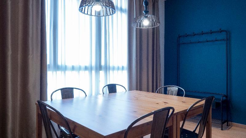 Barcelona Sants Station Apartments Екстер'єр фото